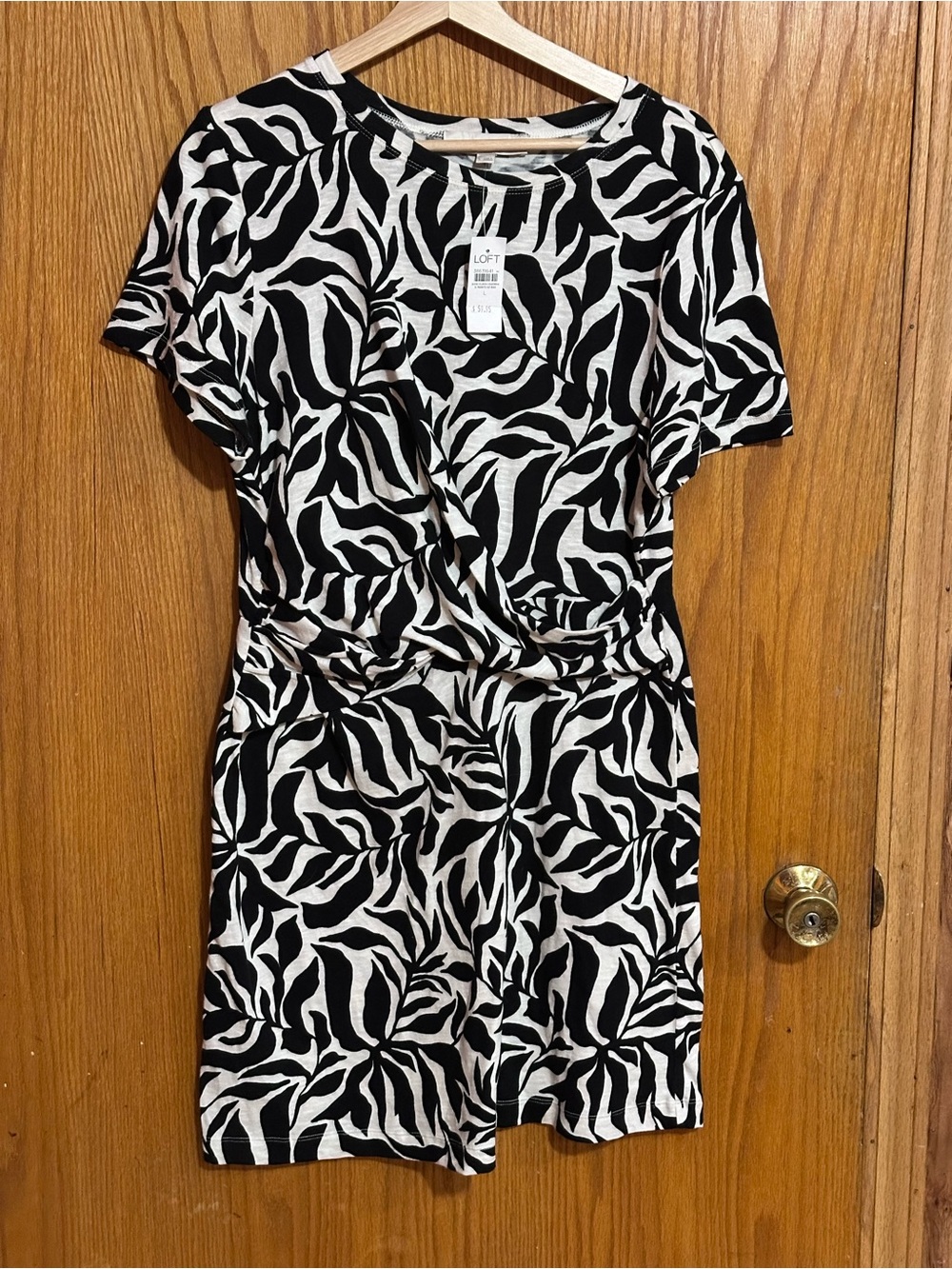 LOFT NWT sz large Black and White‎ Abstract Print Mini Dress